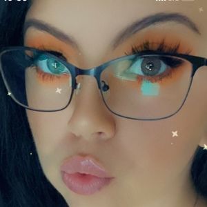 Meet your Posher, Brandy